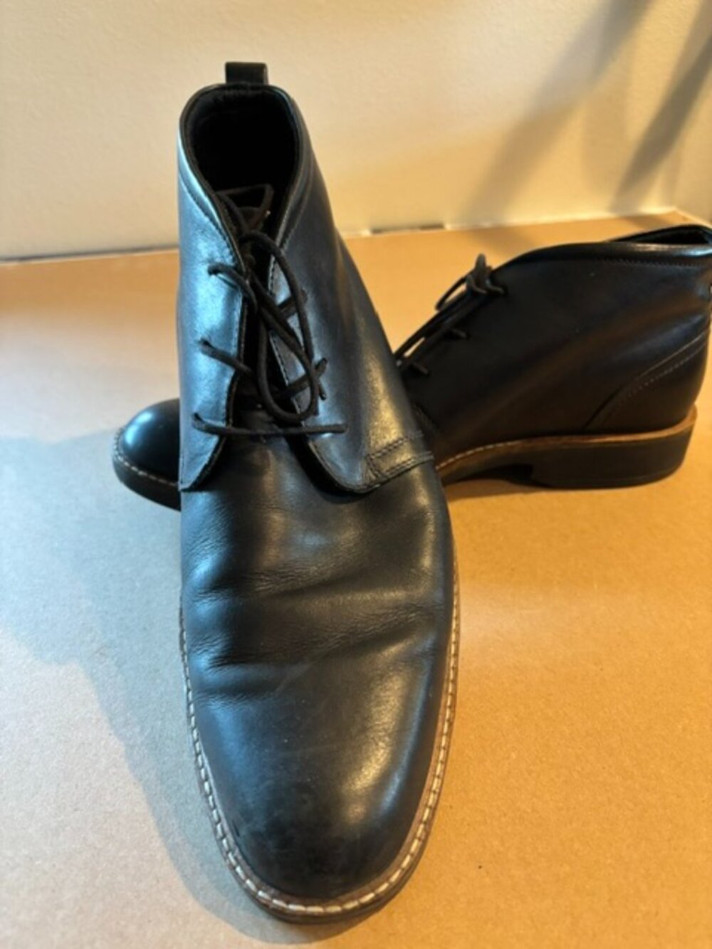 Ecco Men's Size 12 Black Leather Lace Up Dress or Casual Shoes Great Condition